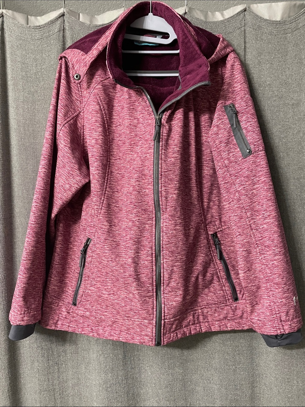 Free Country Women's Heathered Rose Softshell Jacket